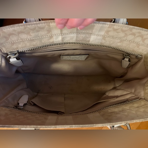 Coach Signature Stripe Candace Carry All Handbag purse - Picture 10 of 12